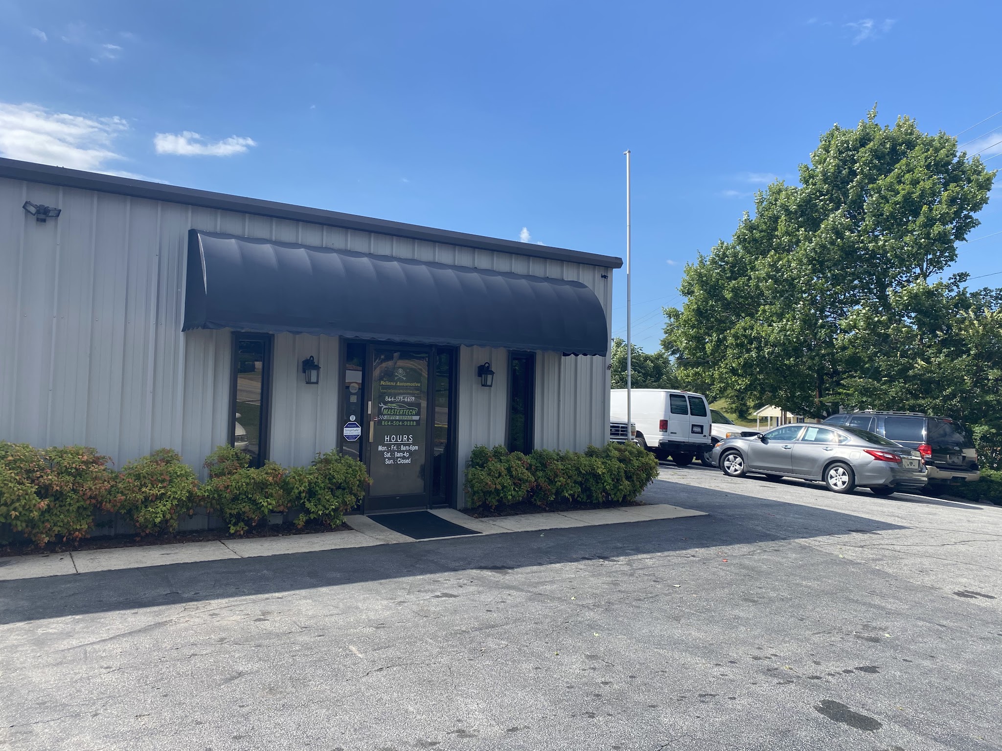 The MasterTech Auto Repair shop on S Forest St, Spartanburg
